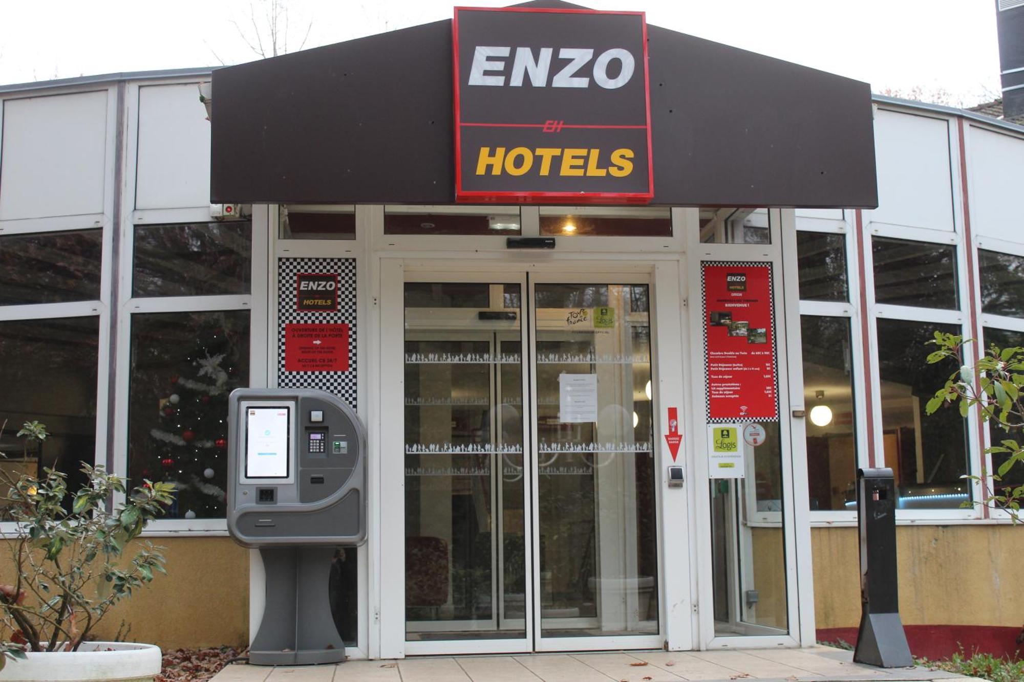 Enzo Hotels Premier Prix - Logis Amnéville Екстериор снимка
